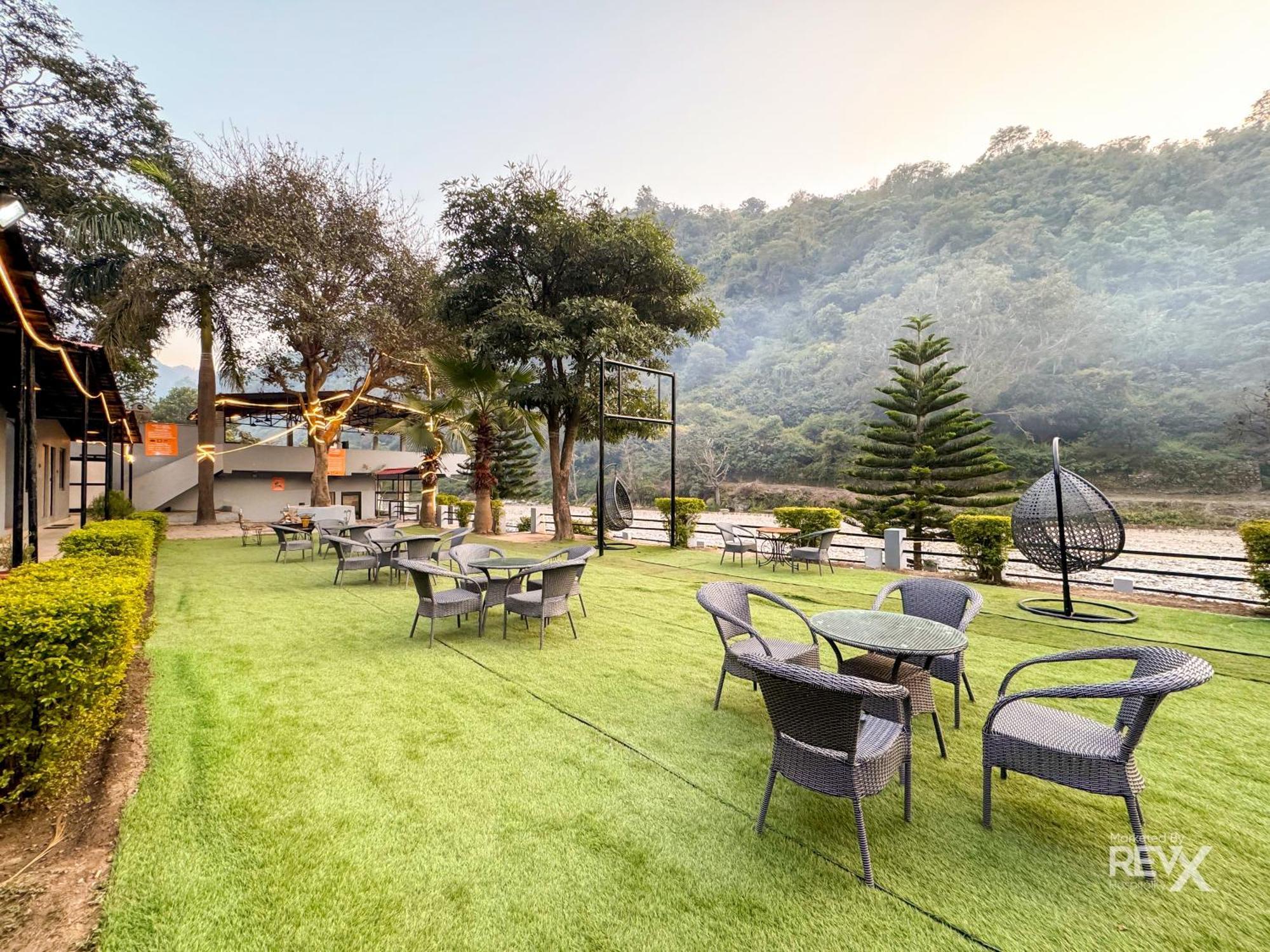 Euphoric River Resort Rishīkesh Eksteriør bilde